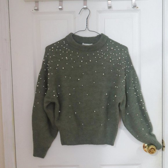 H&M Green Knit Sweater with Pearls